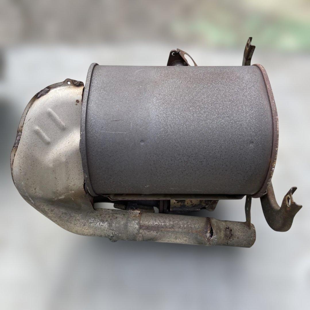 スバルサンバーTT2-TT1純正マフラー