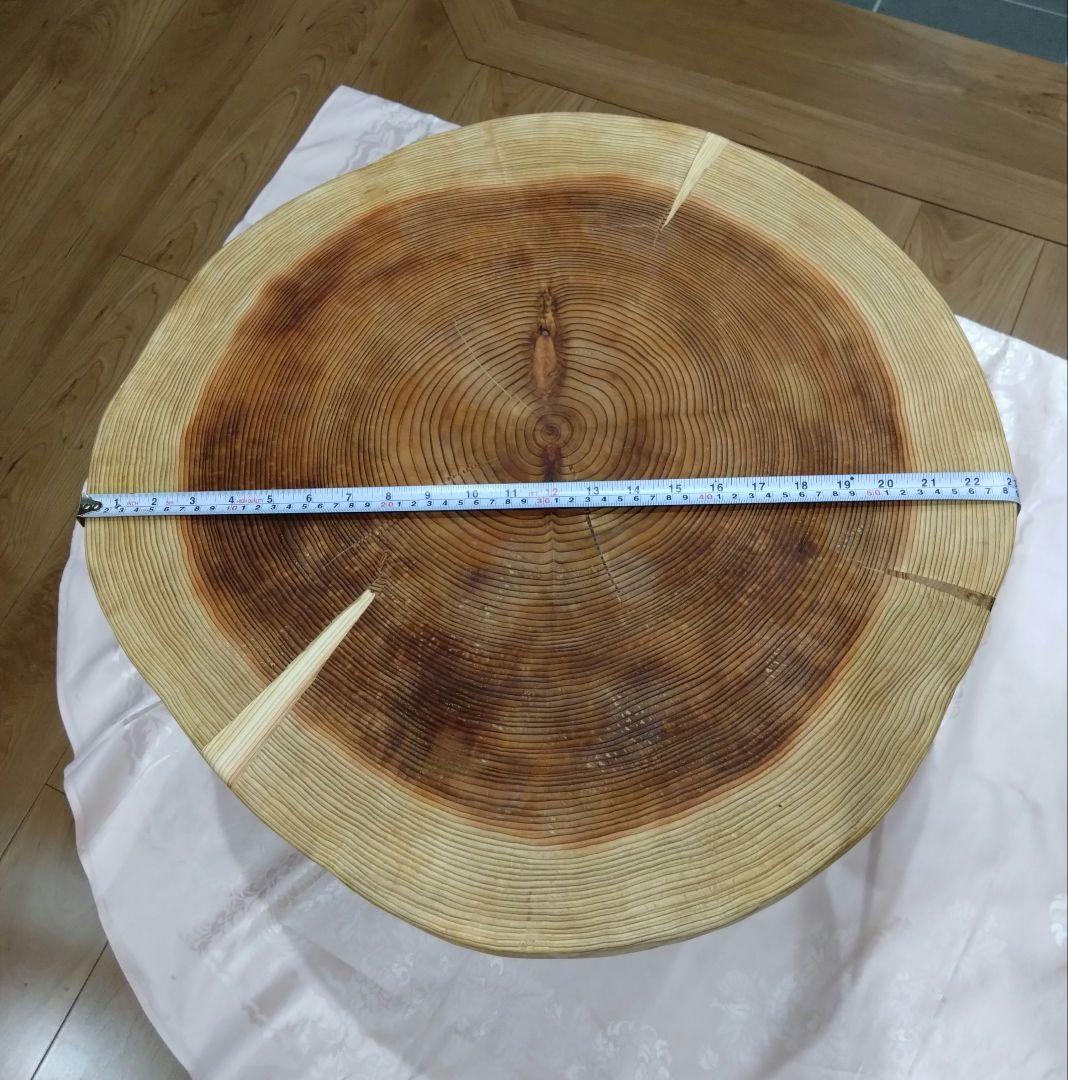 杉の輪切り58㎝円形ローテーブル⑮　樹齢約70年杉の模様が綺麗❕