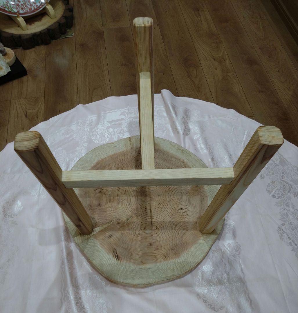 杉の輪切り58㎝円形ローテーブル⑮　樹齢約70年杉の模様が綺麗❕