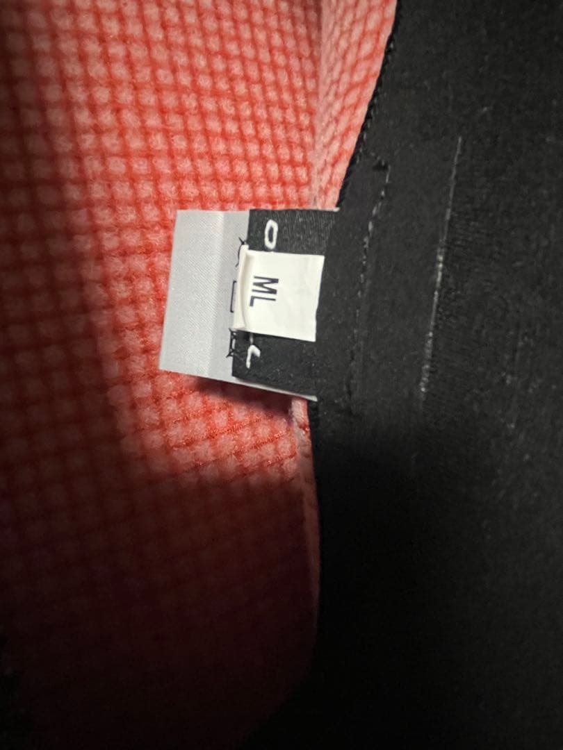 【新品】ONEILL（オニール）セミドライ　MLサイズ　年末年始値下げ