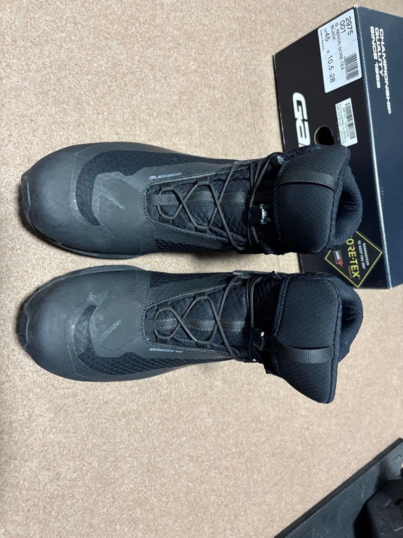 ガエルネ GAERNE【防水】Gゼノン ゴアテックス ブラック 28.0