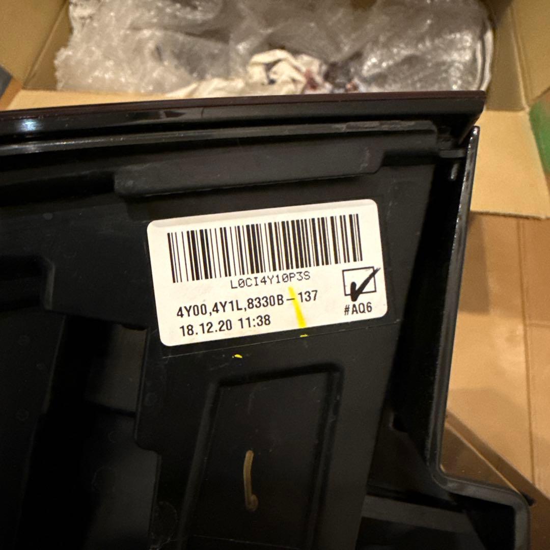 三菱デリカD5 CV1W後期純正　左側テールランプ