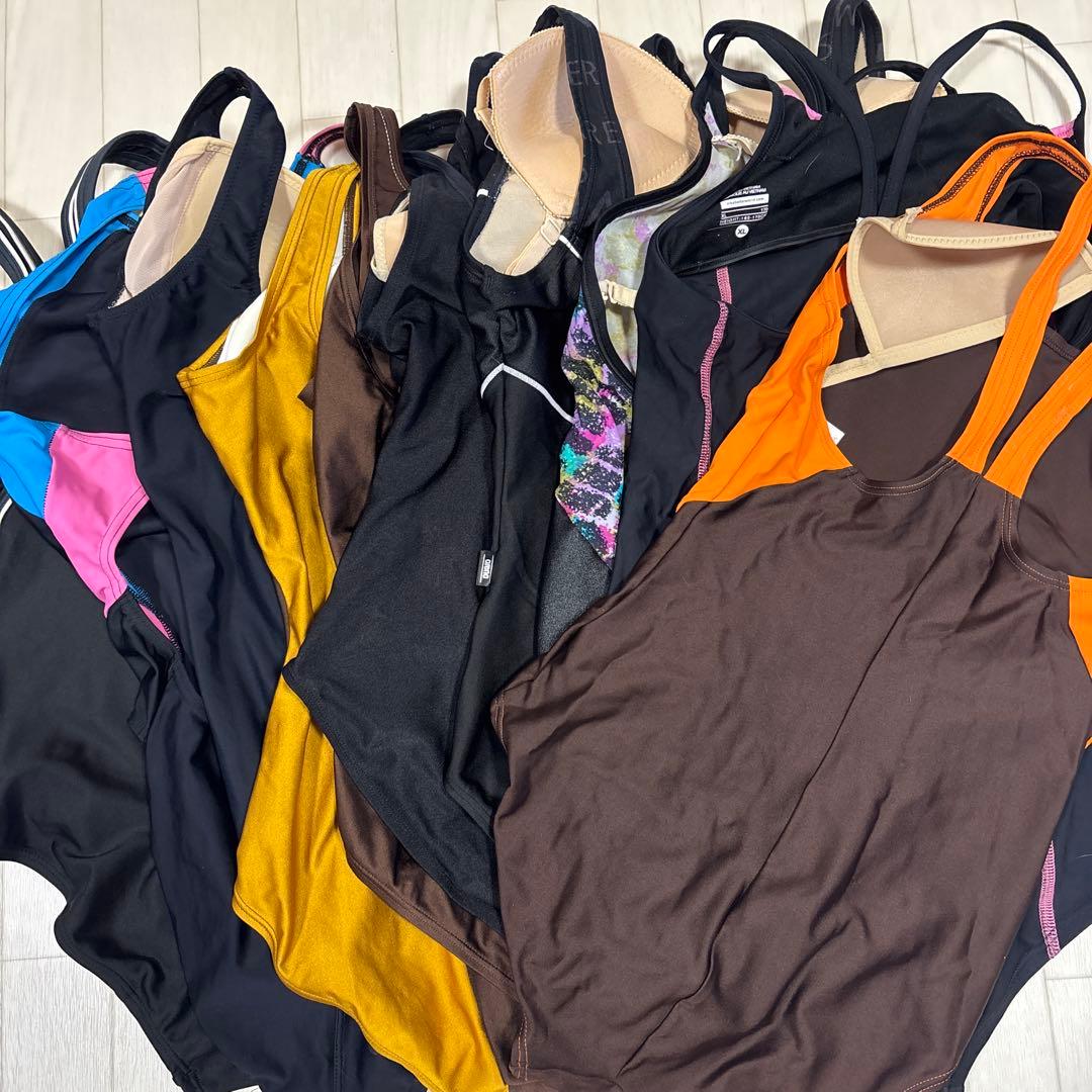 わ*わ様 アリーナアシックスなど　競泳水着10枚セット　M-Lくらい