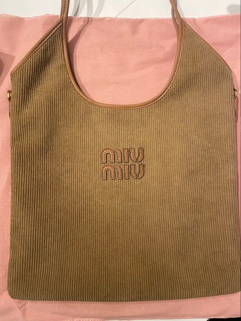 MIU MIU コーデュロイトートバッグ　シナモンカラー　ノベルティ