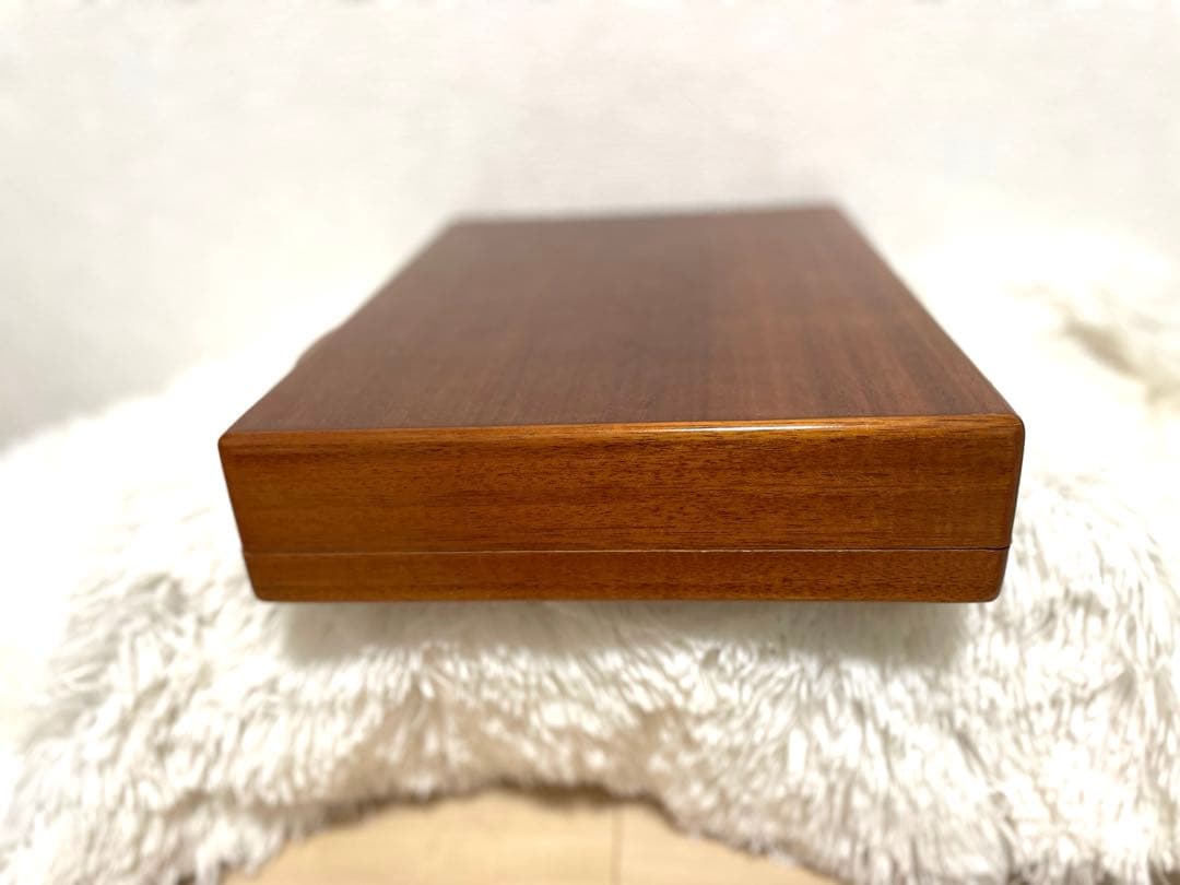 Amiet 木製アタッシュケース
