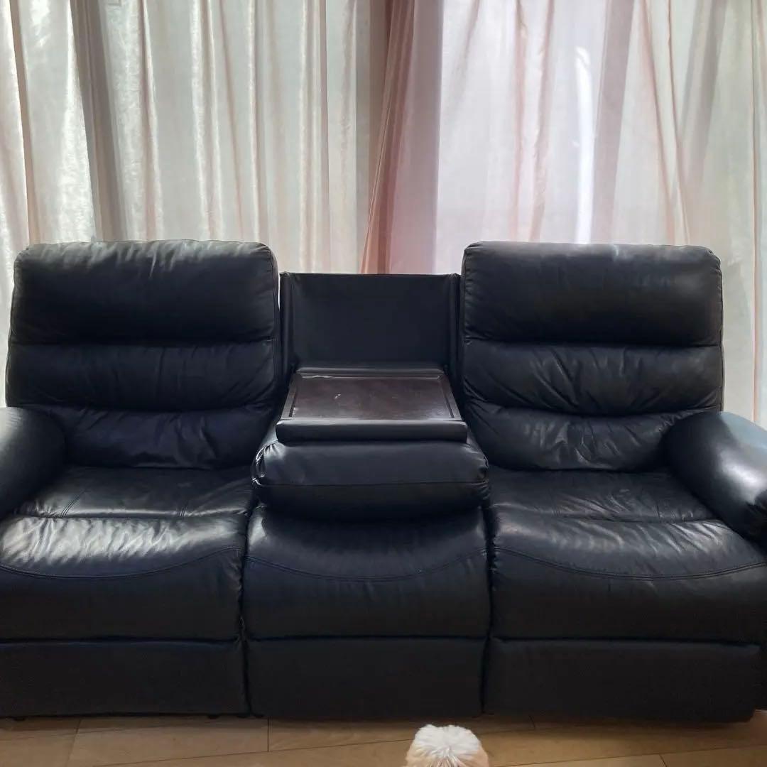 値下げ！黒の3人掛け電動ソファ