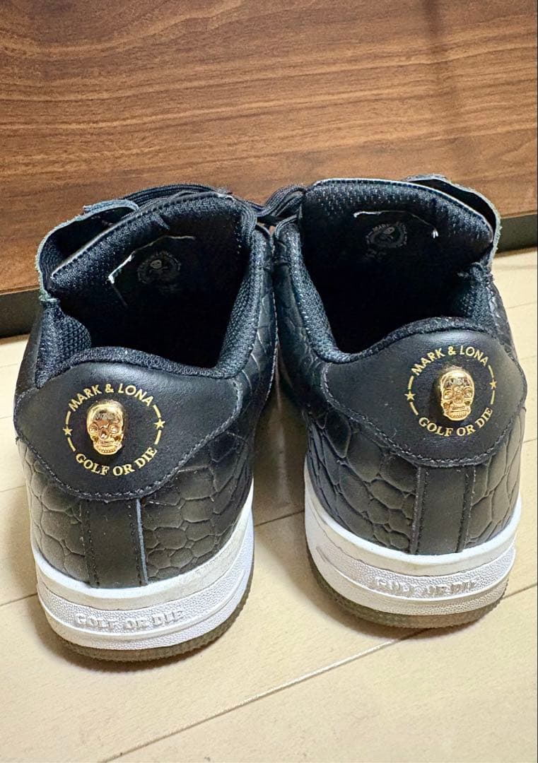 MARK & LONA ブラックスニーカー