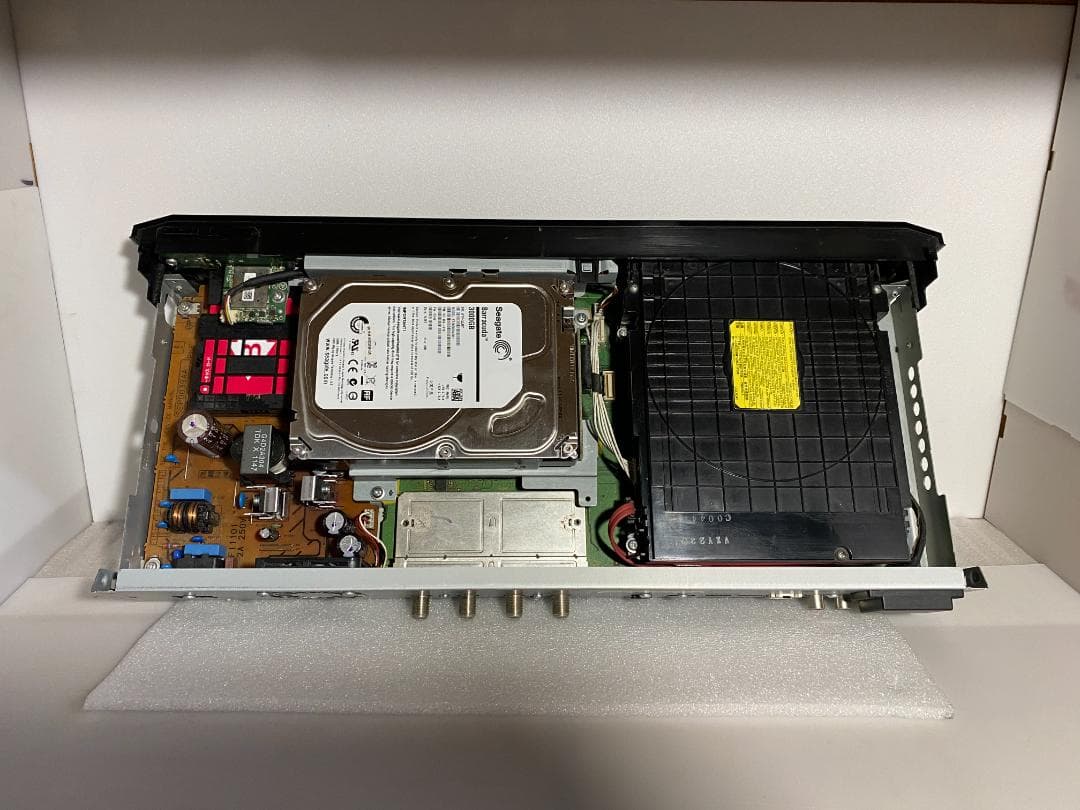 「タイムセール中 」DMR-BXT870 　7チャンネル同時録画OK 27800