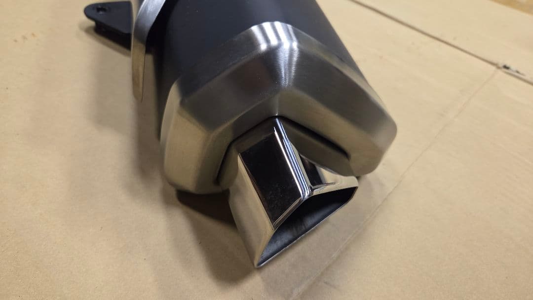 X-ADV (RH10)純正 マフラー