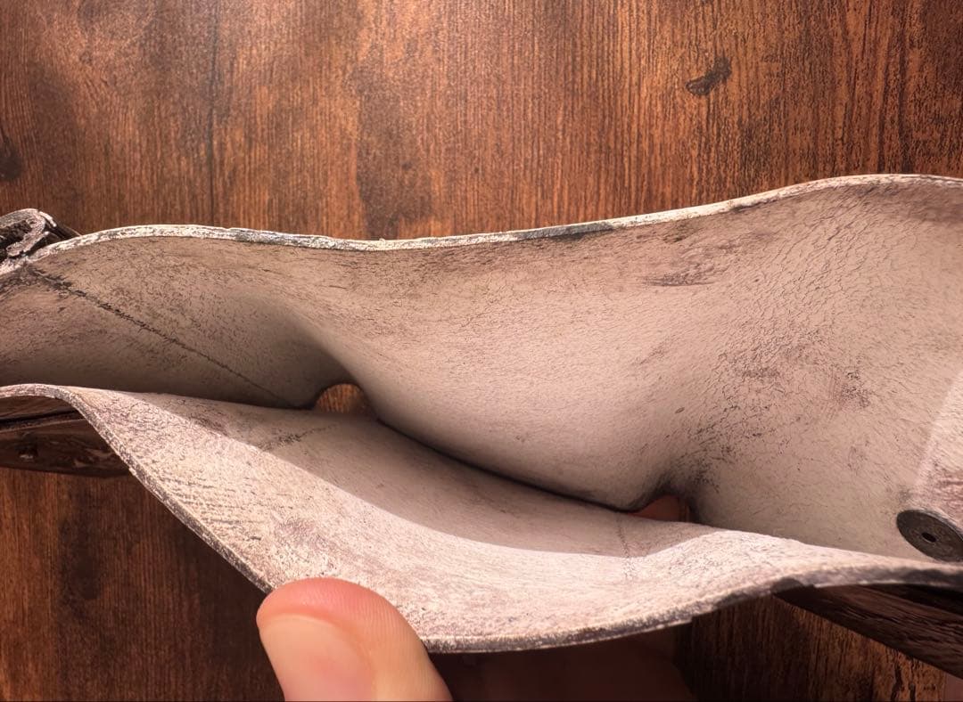 【~12/25一時値下げ】カガリユウスケKagarYusuke 二つ折り財布