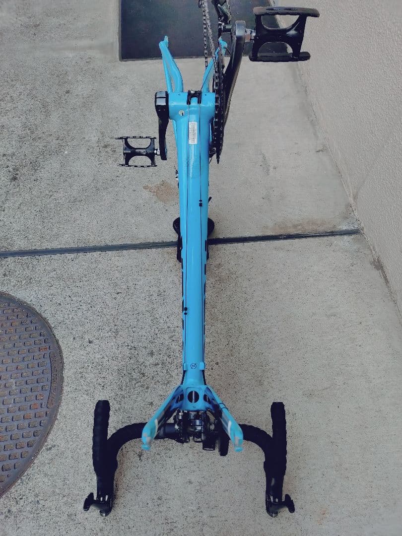 ロードバイク TREK トレック Emonda ALR4 走行少ないです！