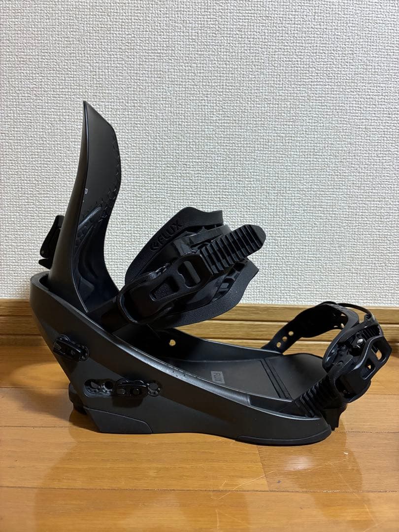 FLUX CV-LTD 23-24モデル