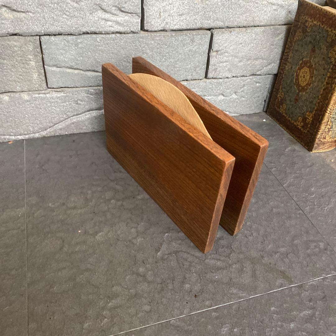 引き出し付きシェルフとコーヒーフィルタースタンドとメジャーカップホルダーの3点