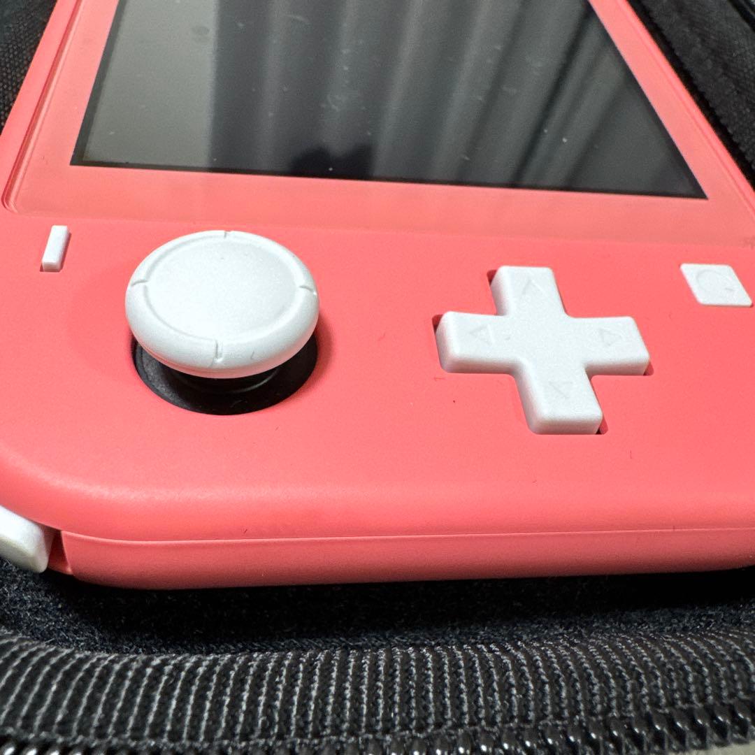 Nintendo Switch Lite ピンク 専用ケース付き