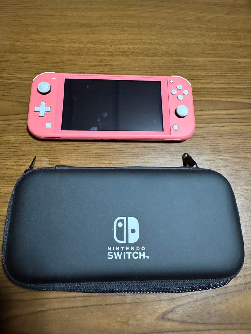 Nintendo Switch Lite ピンク 専用ケース付き