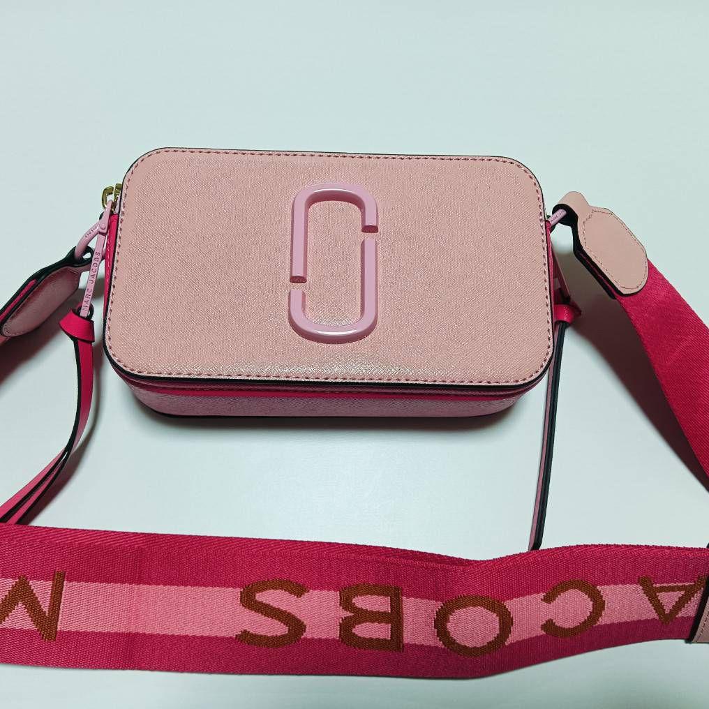 n*a様 MARC JACOBS　ピンク ショルダーバッグ ジッパー付き