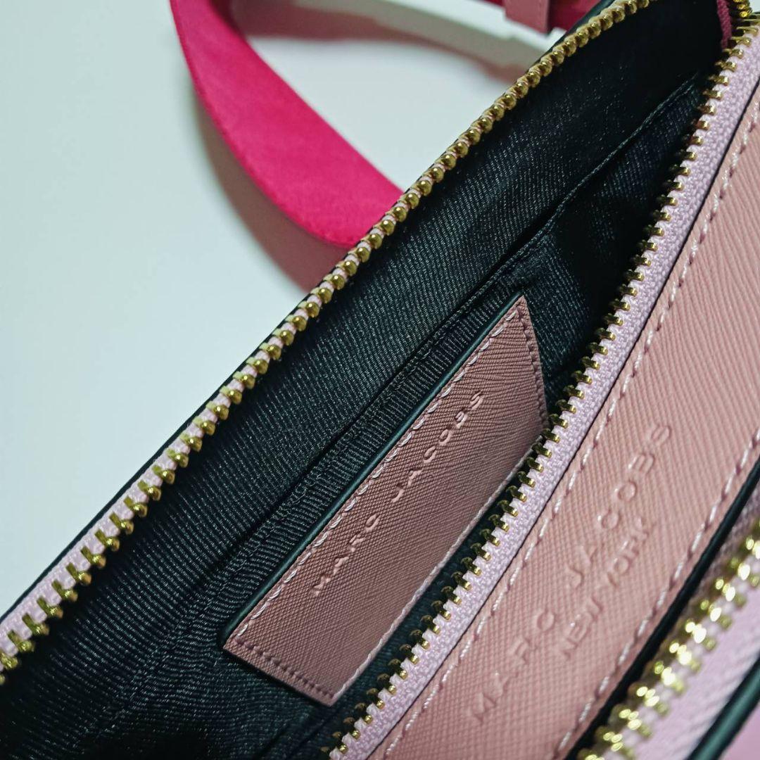 n*a様 MARC JACOBS　ピンク ショルダーバッグ ジッパー付き