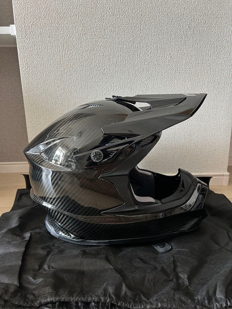 【値下げ】ZEALOT MadJumperII CARBON HYBRID