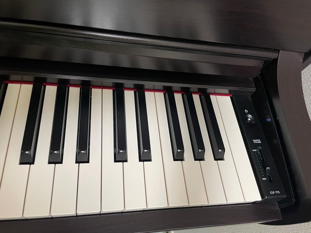 専用 YAMAHA クラビノーバ CLP775(R) ニューダークローズウッド調