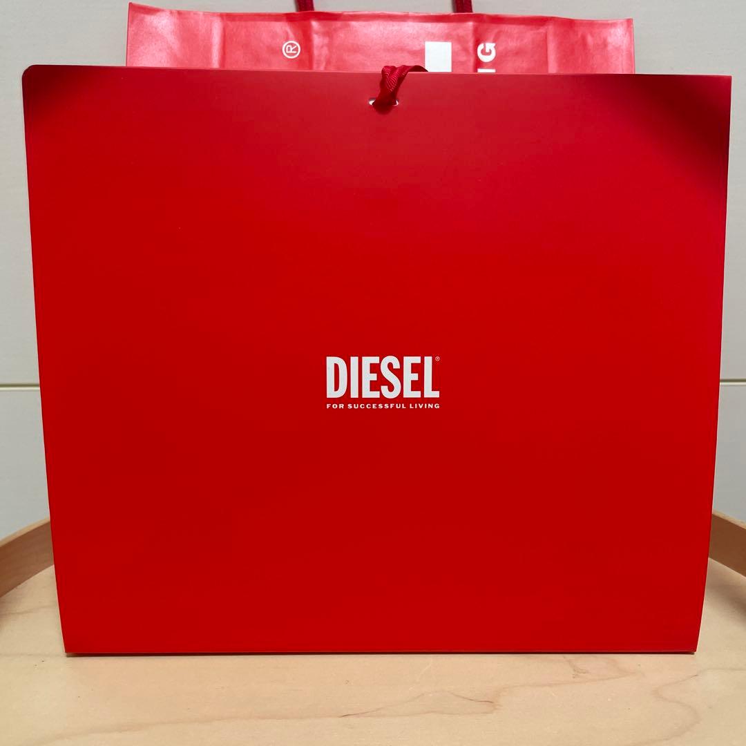 【新品未使用】DIESEL ディーゼル 財布 二つ折り メンズ 袋付き
