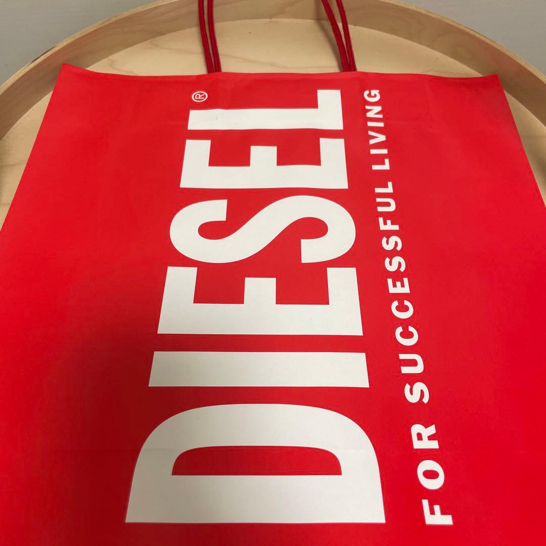 【新品未使用】DIESEL ディーゼル 財布 二つ折り メンズ 袋付き