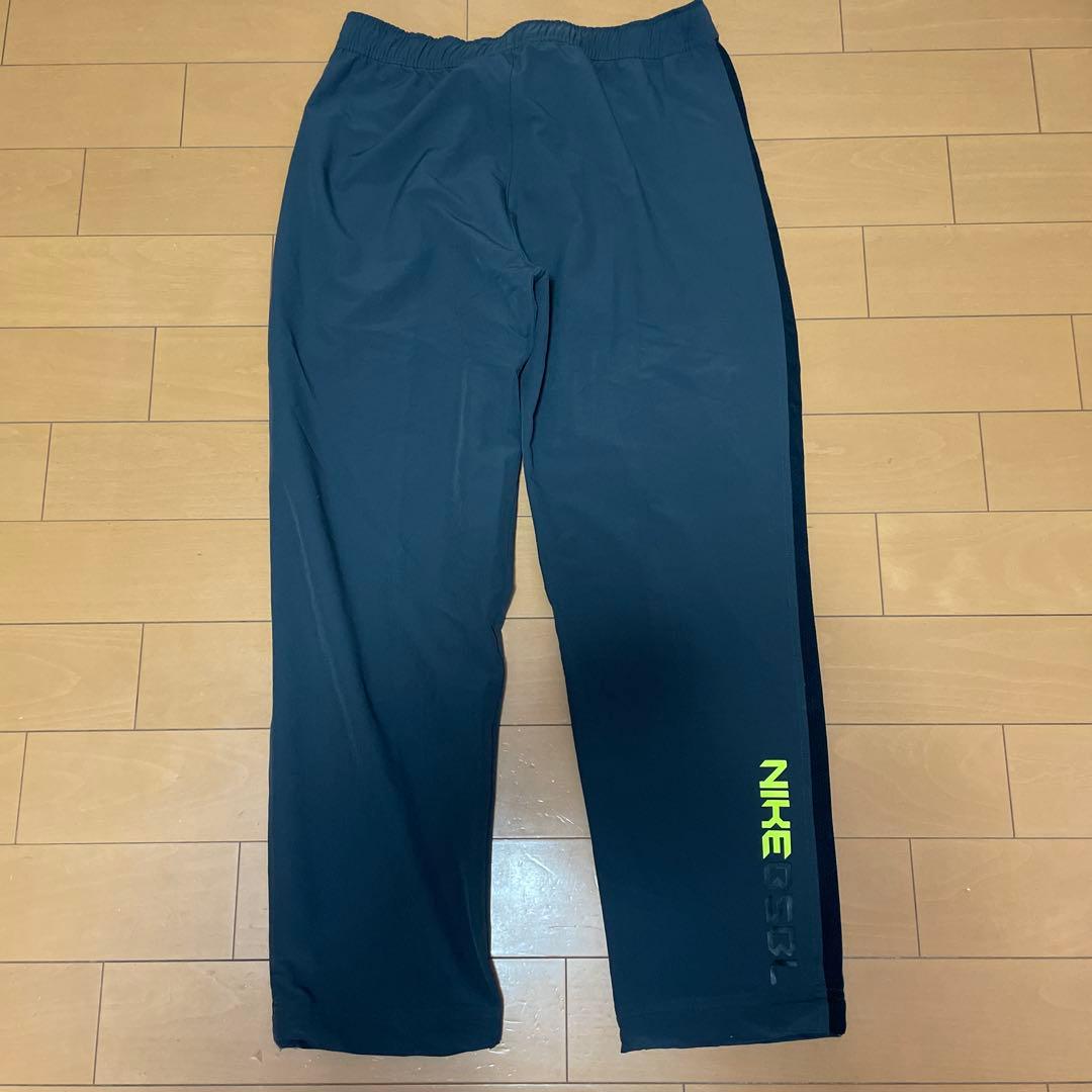 ベビースターナイキベースボール