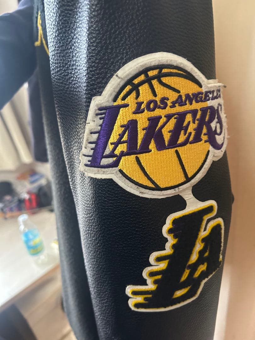 LEKARS スタジャン