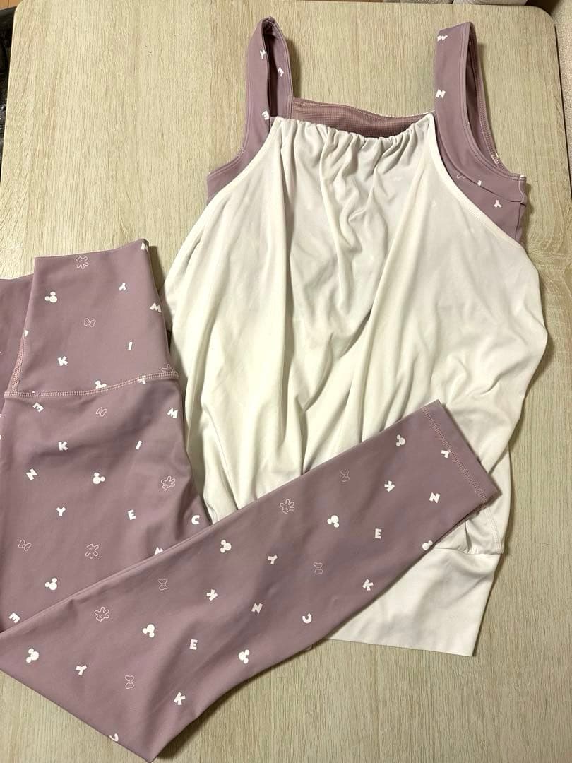 SUKARA ディズニーレイヤードタンク&レギンス　ミニーマウス　S スカーラ