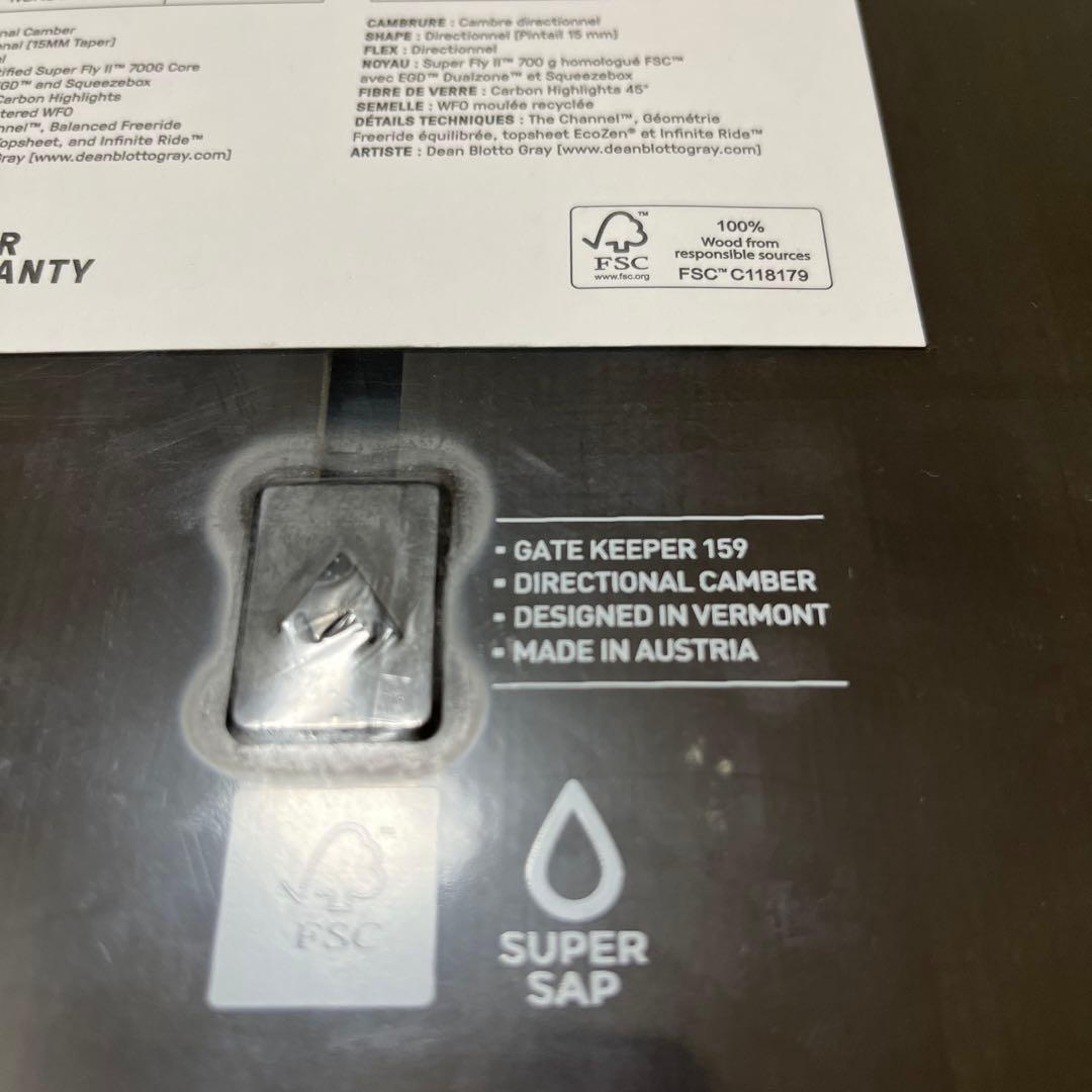 新品 パウダーボード Burton FamilyTree GATE KEEPER