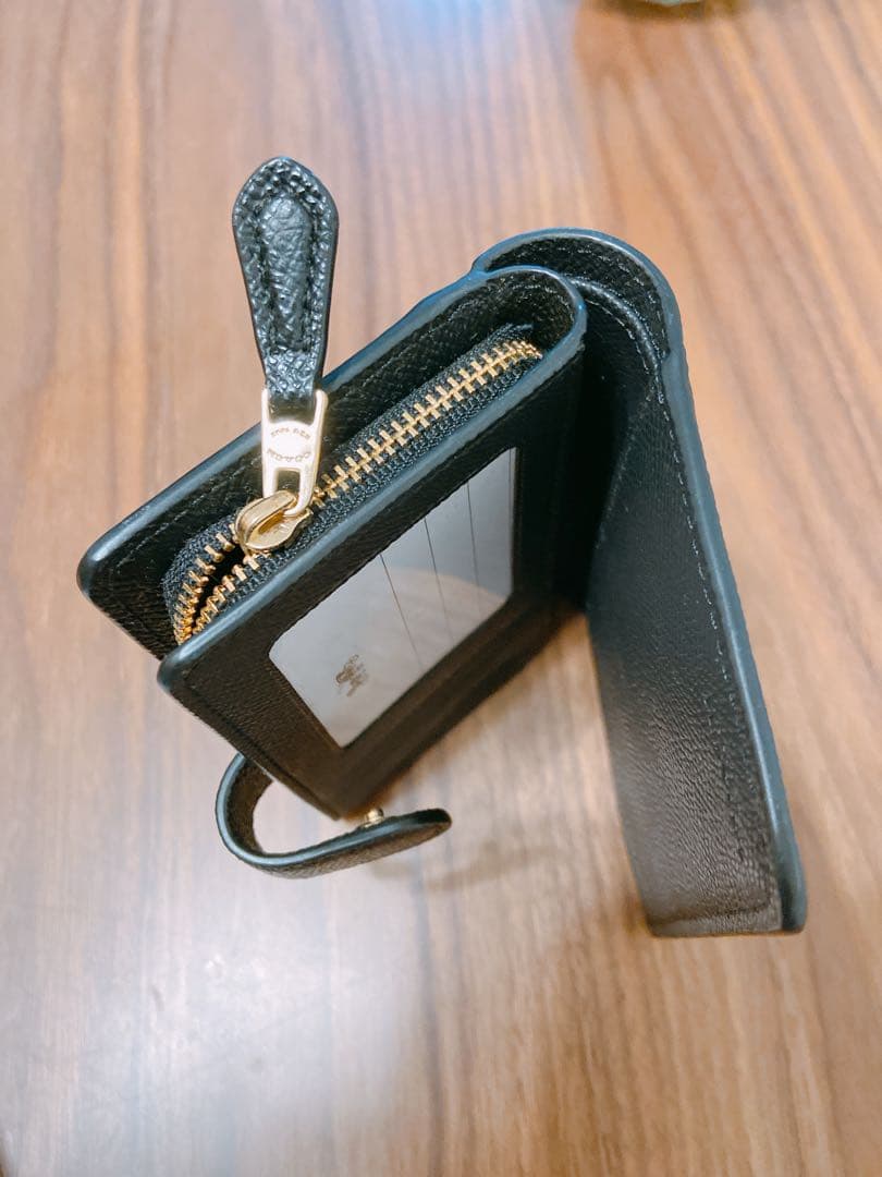 コーチ　財布　黒　ブラック　二つ折り財布