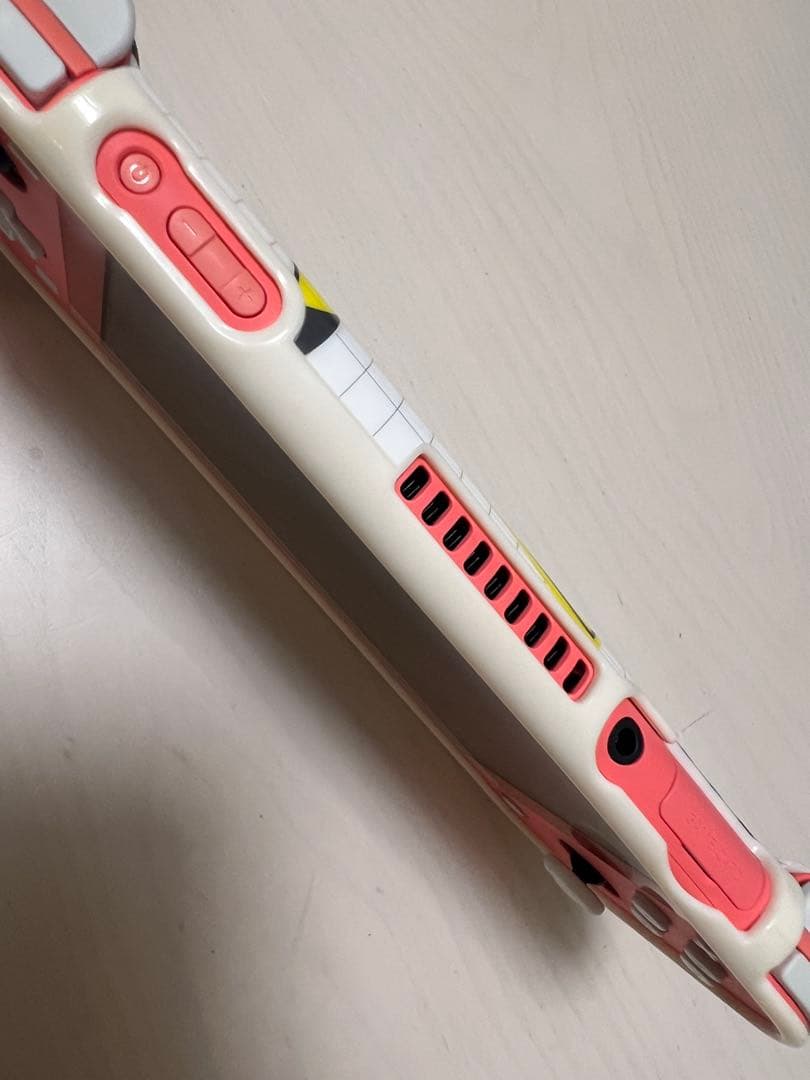 Nintendo Switch Lite 美品 ピンク ピカチュウケース付き