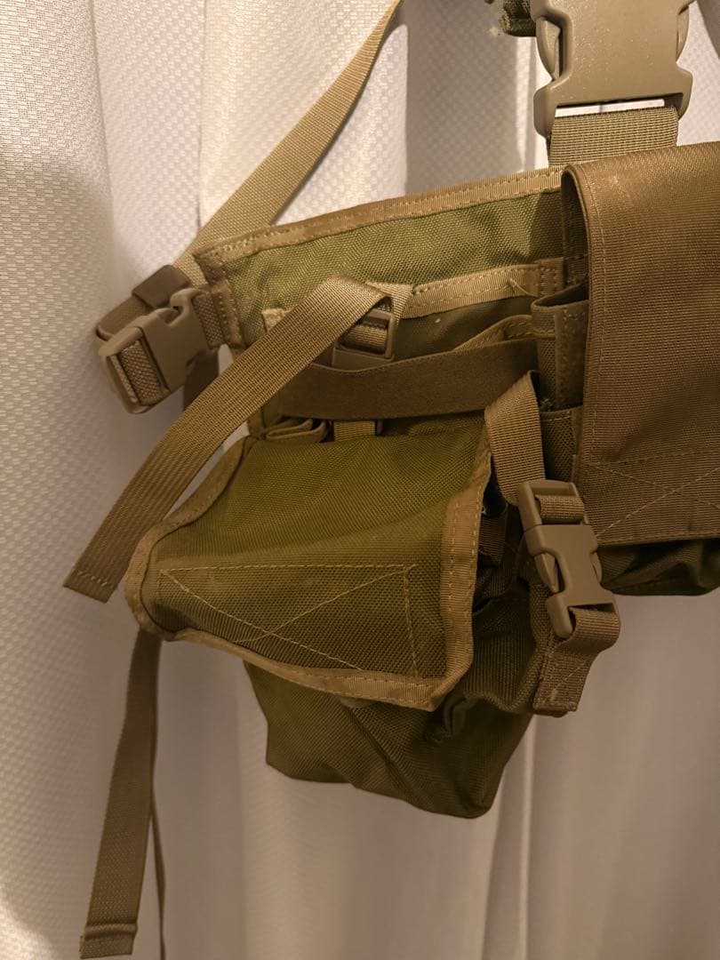 Flyye製　LBT1961Aチェストリグ