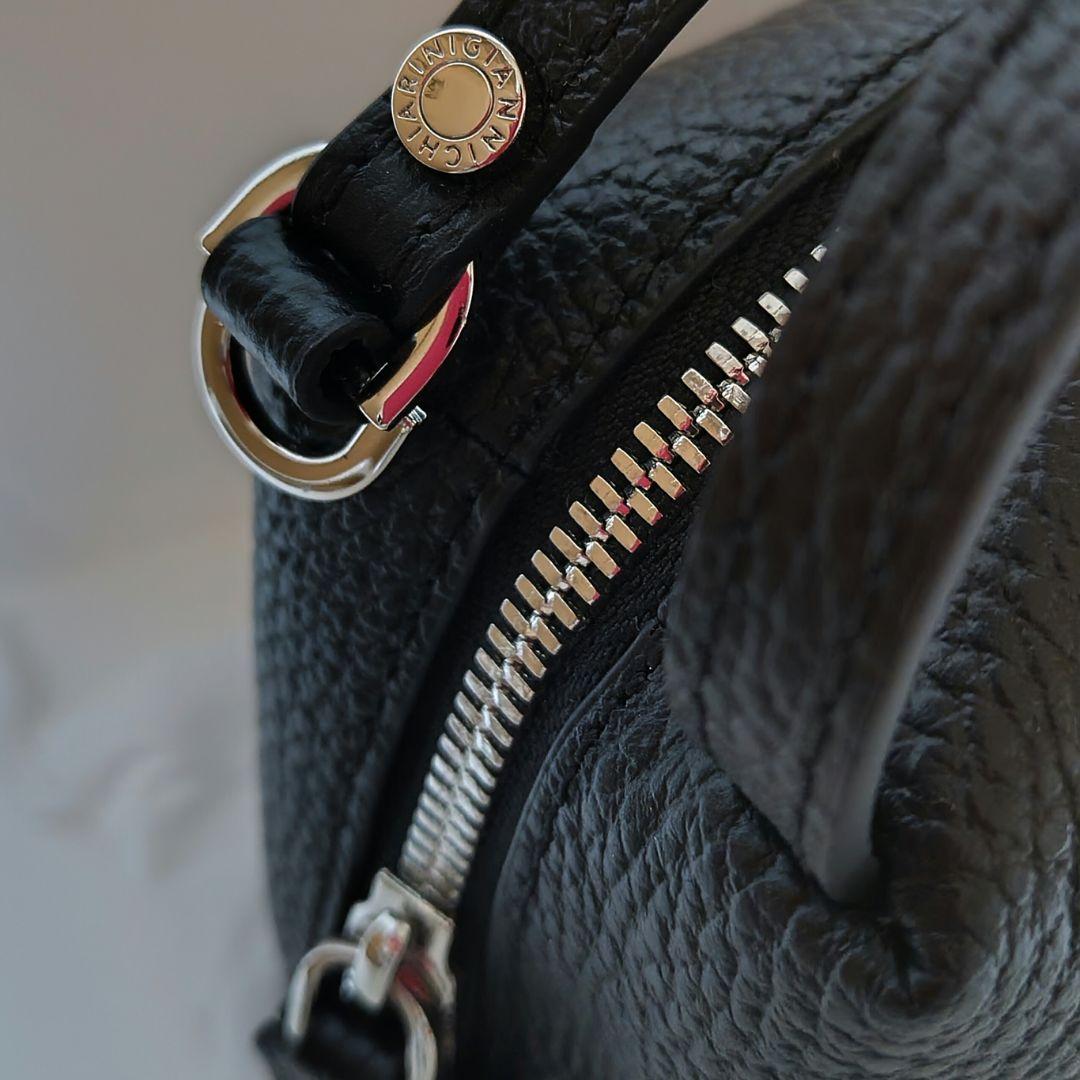 美品★ジャンニキアリーニ アリファM 2WAYショルダーバッグ ハンドバッグ 黒