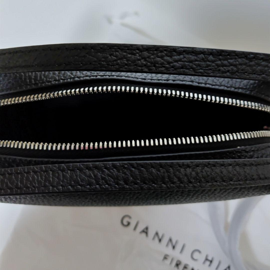 美品★ジャンニキアリーニ アリファM 2WAYショルダーバッグ ハンドバッグ 黒