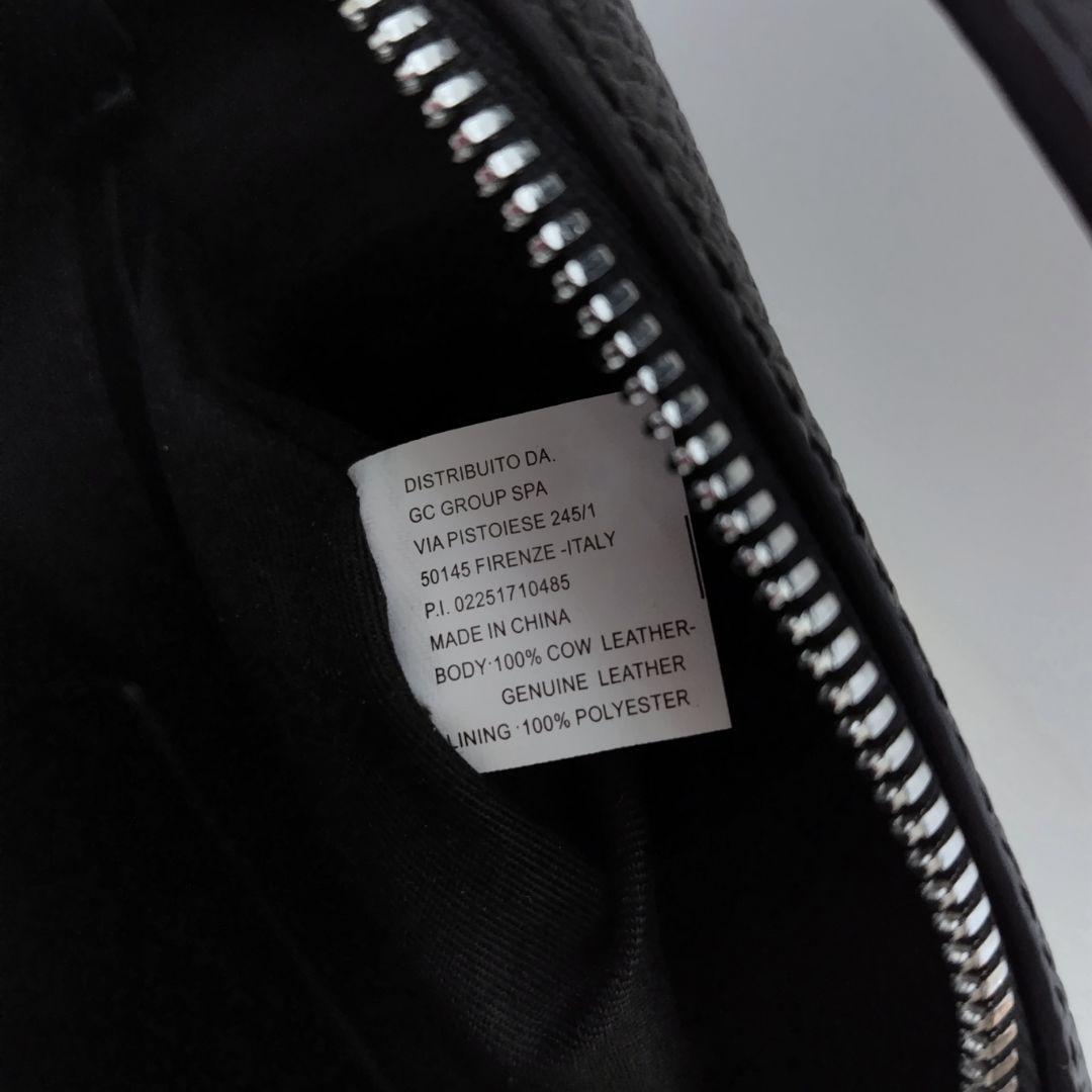 美品★ジャンニキアリーニ アリファM 2WAYショルダーバッグ ハンドバッグ 黒