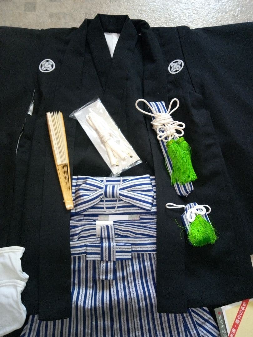 スポットセール‼️【七五三3～5歳用】黒紋付袴セット