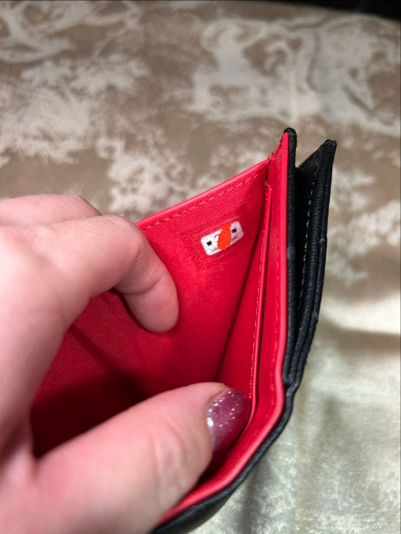 【くうページ】上質本革三つ折り財布/フラグメントケース