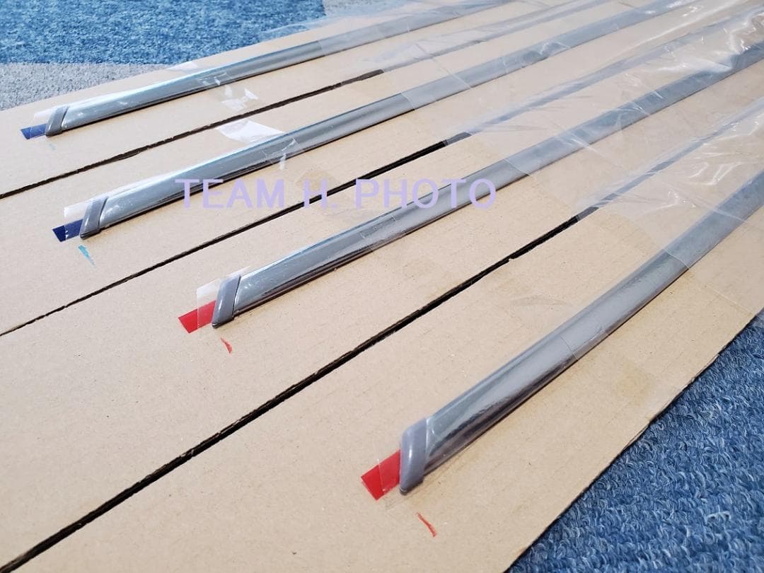 31.30系セルシオ　純正フェンダーアーチモール　1台分セット　メッキモール