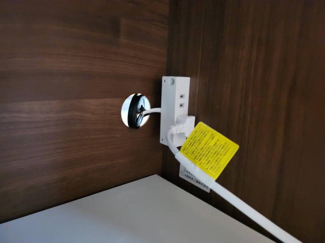 【中古品】古賀家具・食器棚・セイント（９０サイズ）