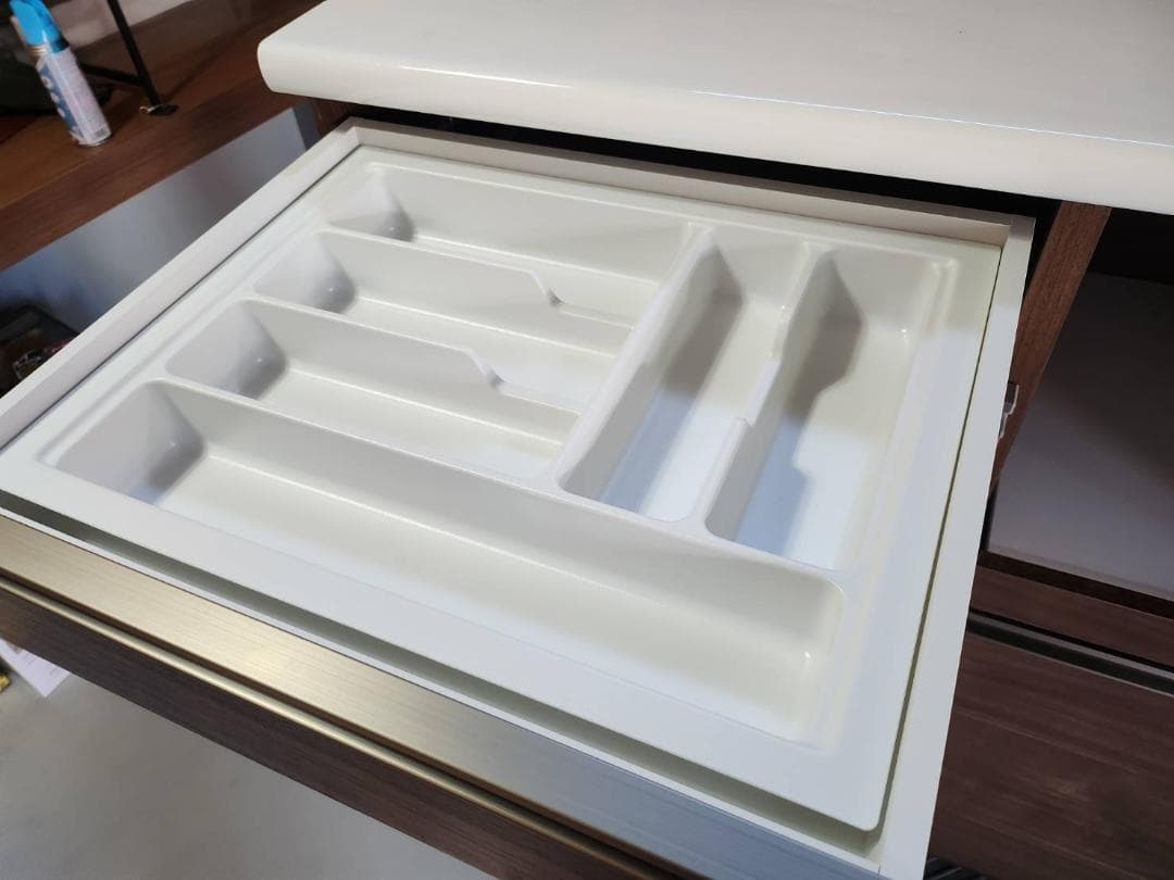 【中古品】古賀家具・食器棚・セイント（９０サイズ）