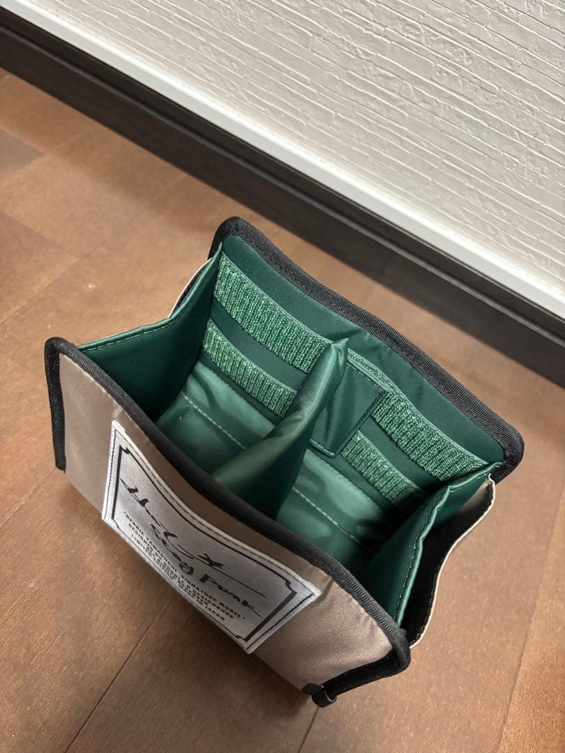 フルホースハイドレザー 「After the rain London 1975」