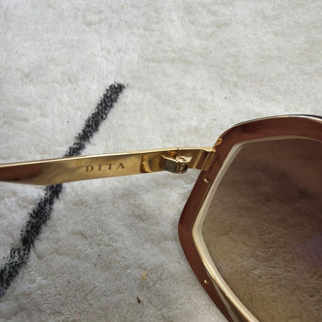 e*5様 DITAサングラス　希少