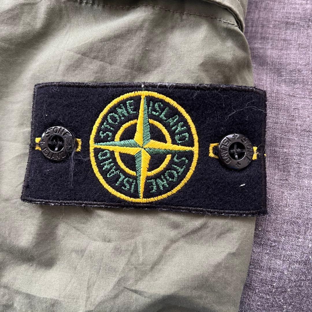 ストーンアイランド カーゴショートパンツ オリーブ