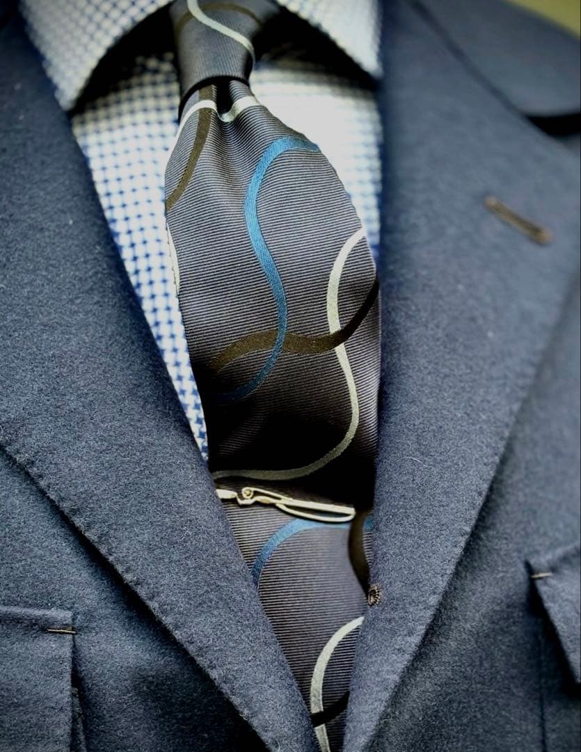 【新品】Holliday & Brown／WAVEジャガードタイ／ネイビー