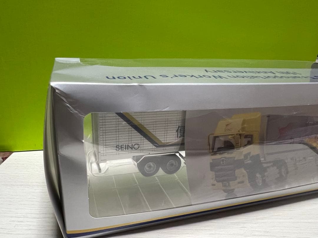 九州西濃運輸 1:64スケールトラック 150周年記念