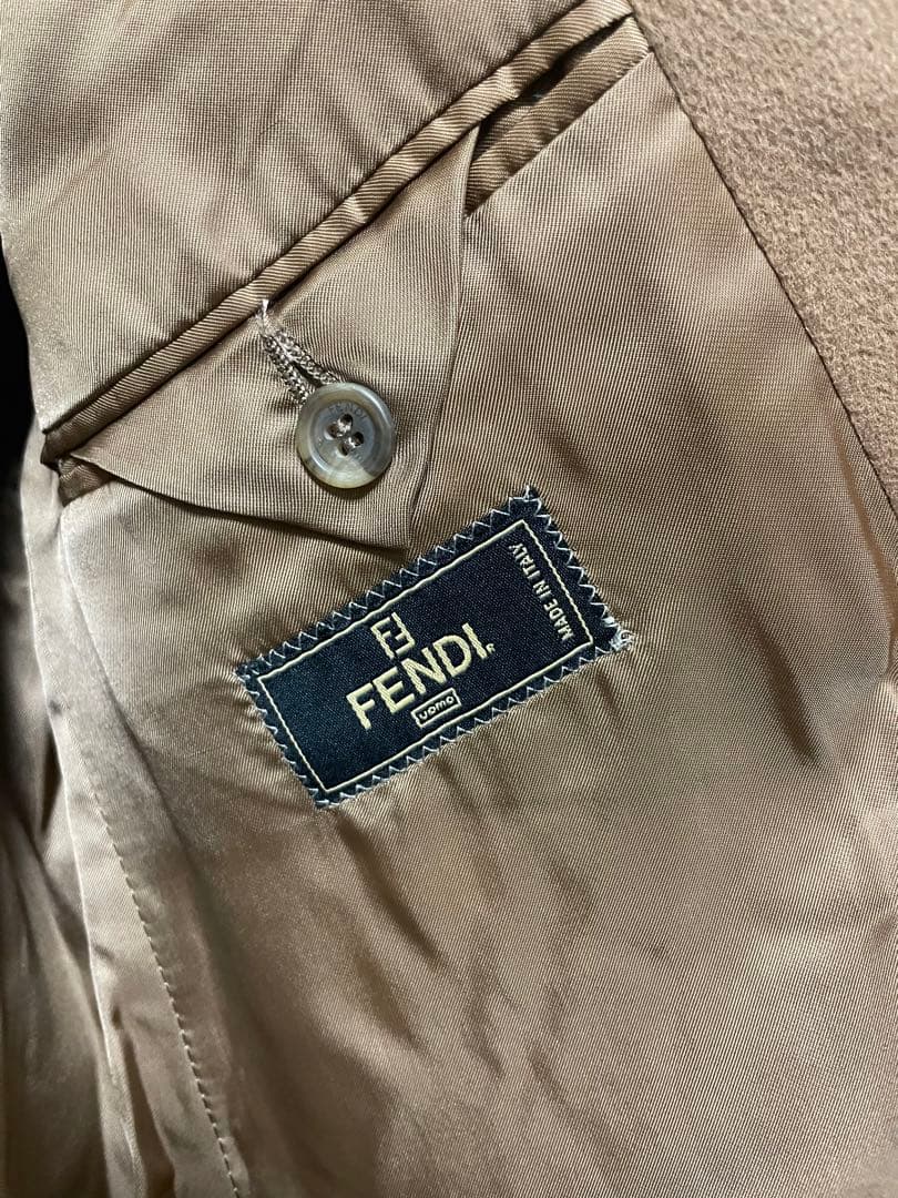 (カシミヤ100%)FENDI チェスターコート