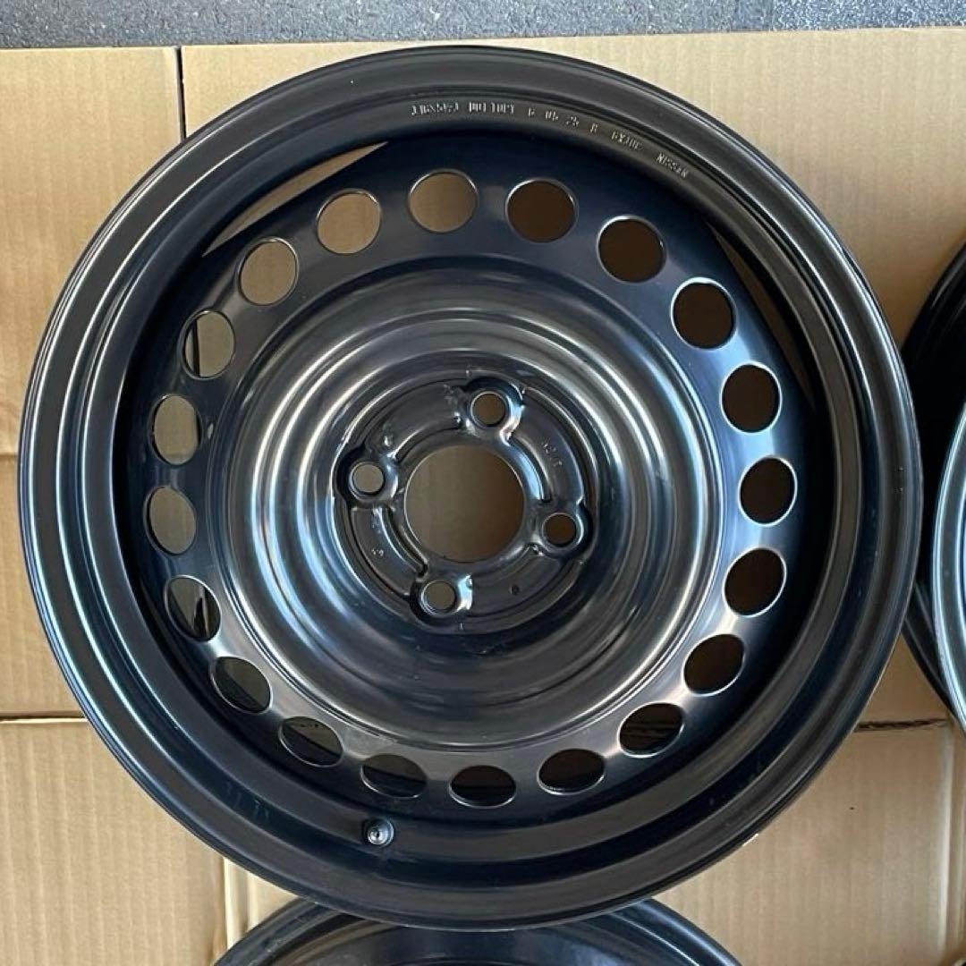送料込み　①日産　E13ノート後期　純正鉄ホイール　新車外し　②と同時購入必須