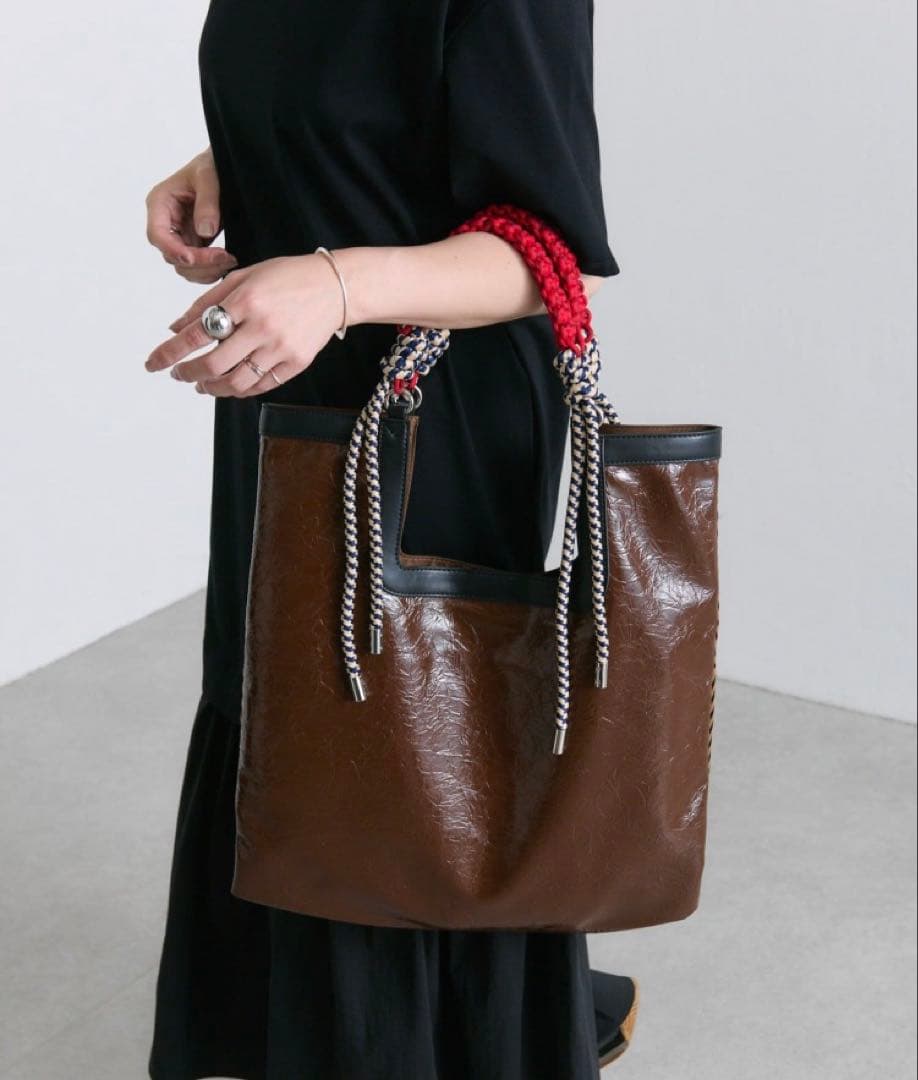 新品未使用☆イアパピヨネ☆ MTAミックストートバッグ ＜A4サイズ対応＞