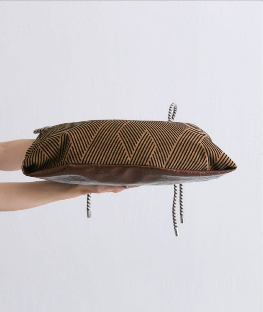 新品未使用☆イアパピヨネ☆ MTAミックストートバッグ ＜A4サイズ対応＞