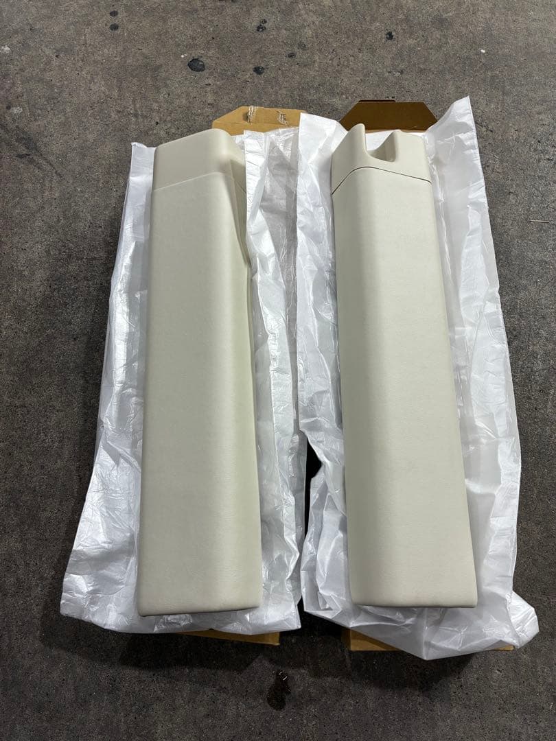 ホンダ純正 NSX サイドガーニッシュ カウルサイド ライニング トリム詰合わせ